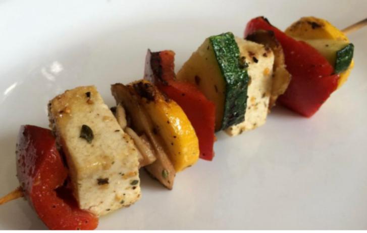 Receta de Brochetas de tofu y verduras